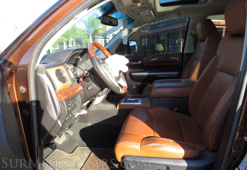 2014 Toyota Tundra 4WD Truck - Image 23