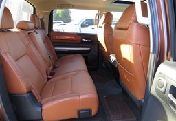 2014 Toyota Tundra 4WD Truck - Image 30