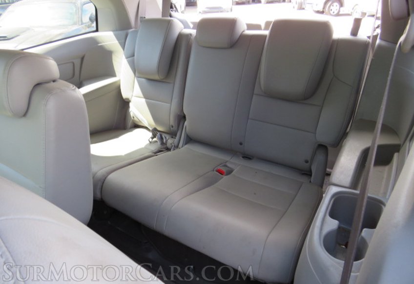 2015 Honda Odyssey - Image 29