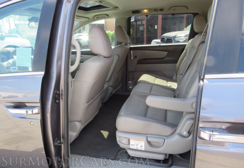 2015 Honda Odyssey - Image 27