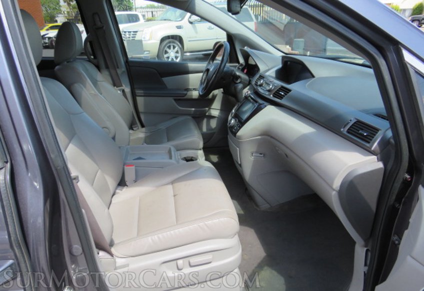 2015 Honda Odyssey - Image 24