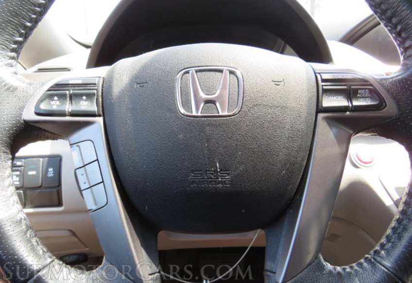 2015 Honda Odyssey - Image 32