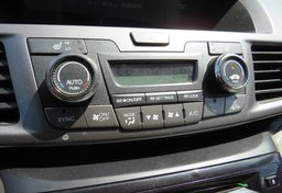 2015 Honda Odyssey - Image 43