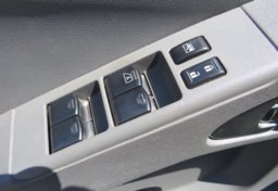 2018 Nissan Frontier - Image 38