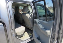 2018 Nissan Frontier - Image 23