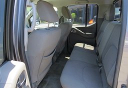 2018 Nissan Frontier - Image 30