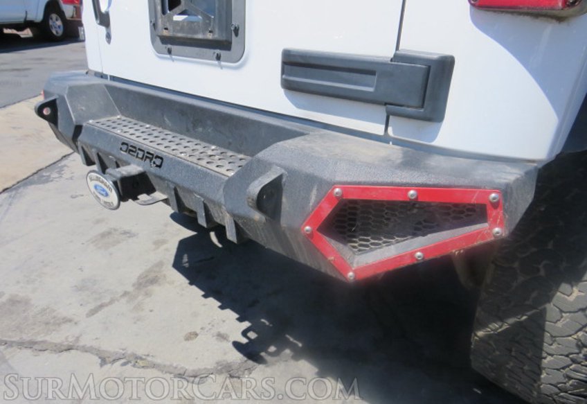 2013 Jeep Wrangler Unlimited - Image 14