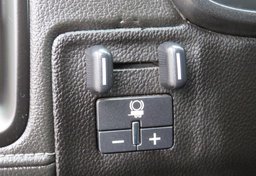 2016 GMC Canyon - Image 41