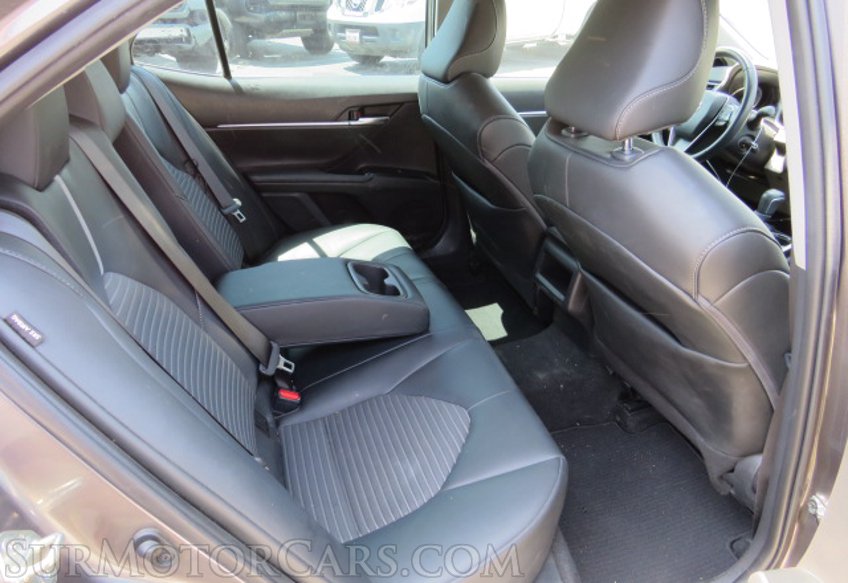 2020 Toyota Camry - Image 30