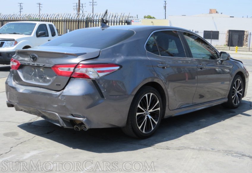 2020 Toyota Camry - Image 10