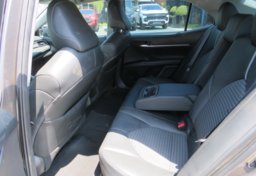 2020 Toyota Camry - Image 27