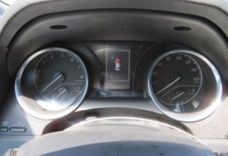 2020 Toyota Camry - Image 32