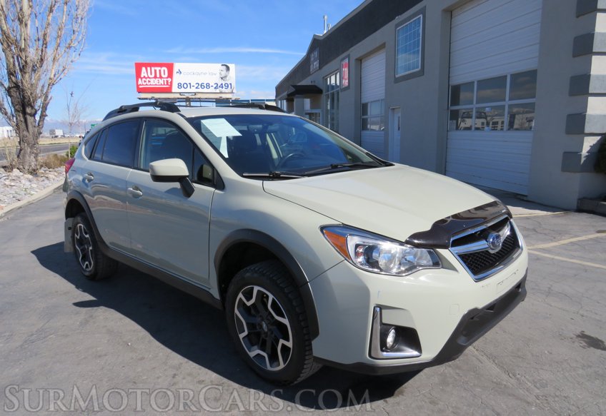 2017 Subaru Crosstrek - Image 2