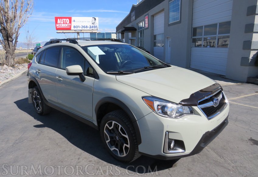 2017 Subaru Crosstrek - Image 4