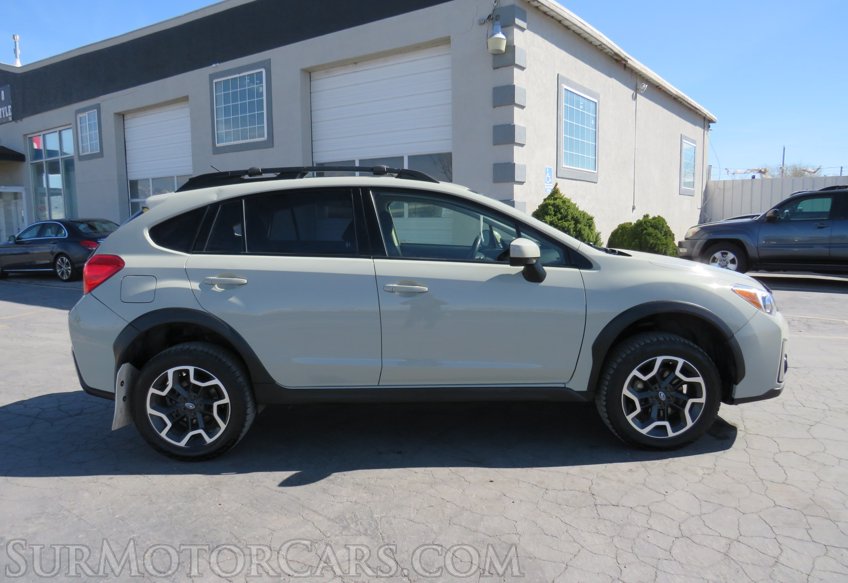 2017 Subaru Crosstrek - Image 9