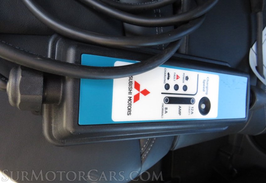 2022 Mitsubishi Outlander PHEV - Image 60