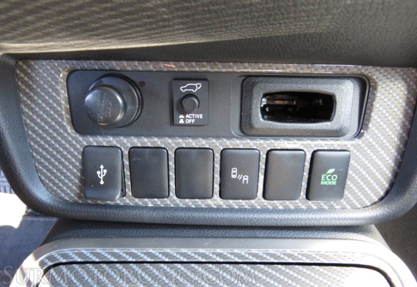 2022 Mitsubishi Outlander PHEV - Image 45