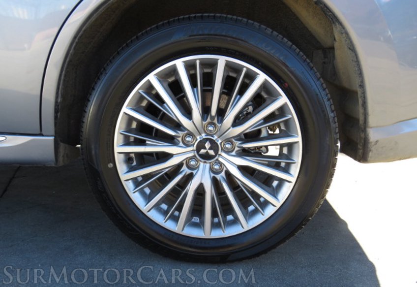 2022 Mitsubishi Outlander PHEV - Image 17