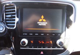 2022 Mitsubishi Outlander PHEV - Image 43