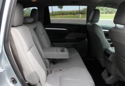 Thumbnail of 2017 Toyota Highlander