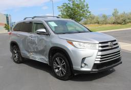Thumbnail of 2017 Toyota Highlander