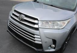 Thumbnail of 2017 Toyota Highlander