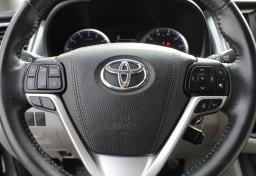 Thumbnail of 2017 Toyota Highlander