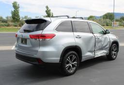 Thumbnail of 2017 Toyota Highlander