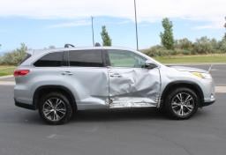 Thumbnail of 2017 Toyota Highlander