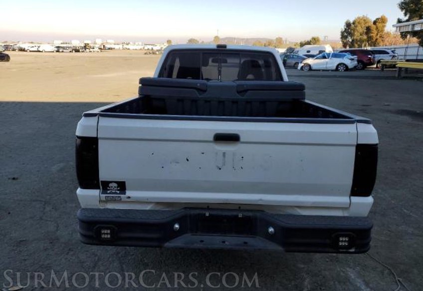 1990 Mitsubishi Mighty Max - Image 7