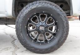 Thumbnail of 2017 GMC Sierra 2500HD