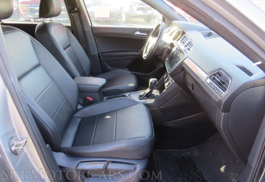 2020 Volkswagen Tiguan - Image 27