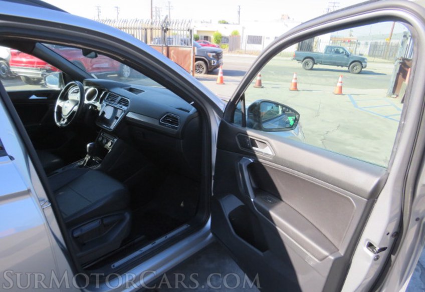 2020 Volkswagen Tiguan - Image 22