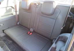 2020 Volkswagen Tiguan - Image 32