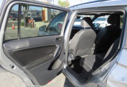 2020 Volkswagen Tiguan - Image 23