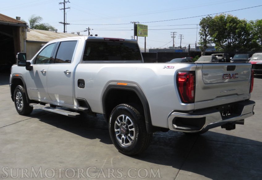 2022 GMC Sierra 2500HD - Image 4