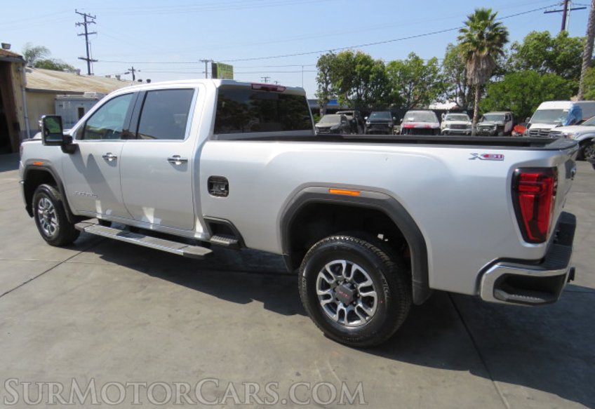2022 GMC Sierra 2500HD - Image 5