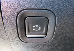 2022 GMC Sierra 2500HD - Image 32