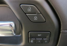 2022 GMC Sierra 2500HD - Image 40