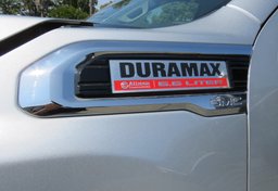 2022 GMC Sierra 2500HD - Image 58