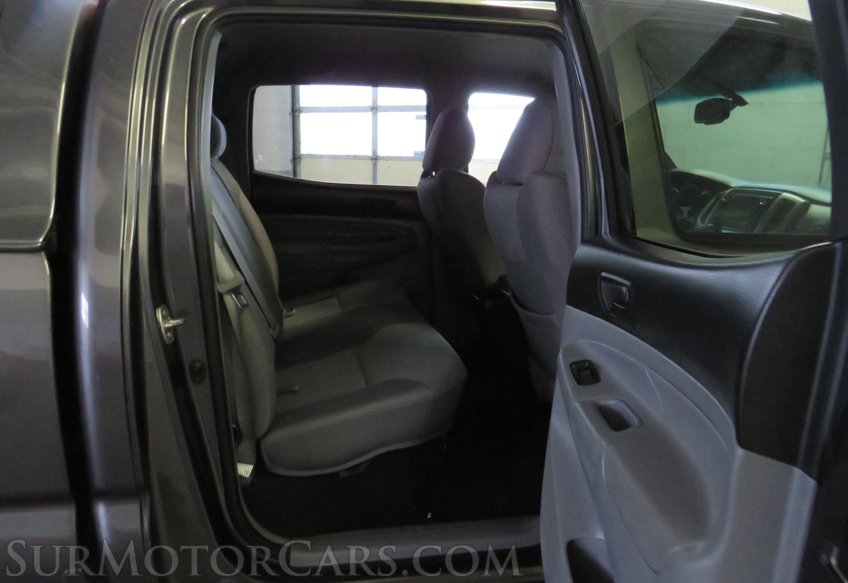 2013 Toyota Tacoma - Image 34