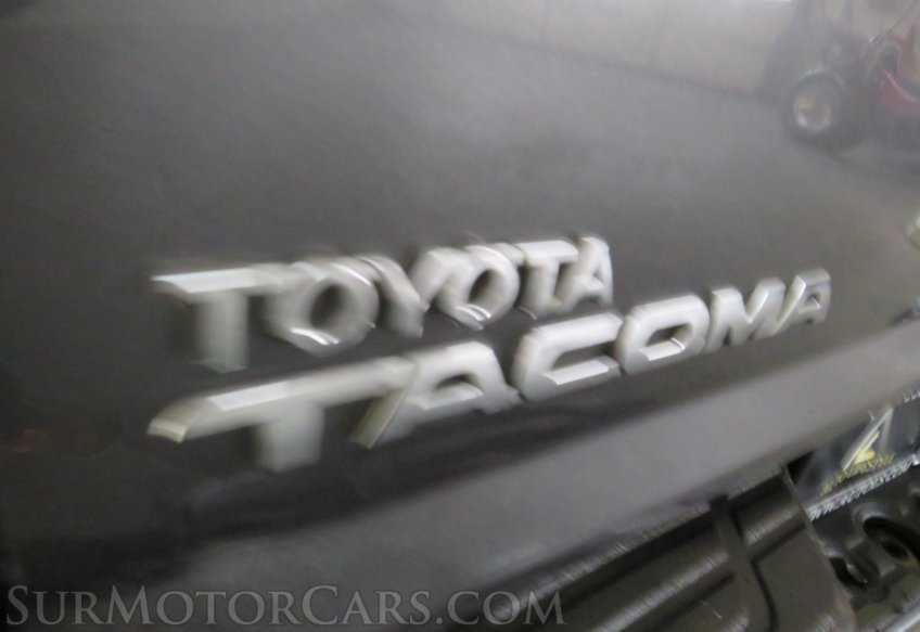 2013 Toyota Tacoma - Image 22