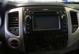 2013 Toyota Tacoma - Image 42