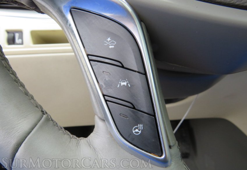 2017 Cadillac XT5 - Image 36