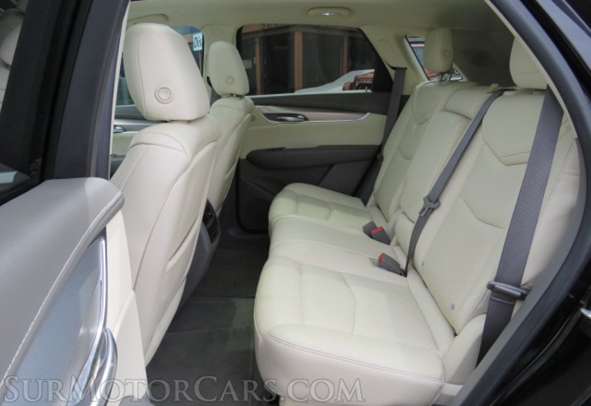 2017 Cadillac XT5 - Image 28