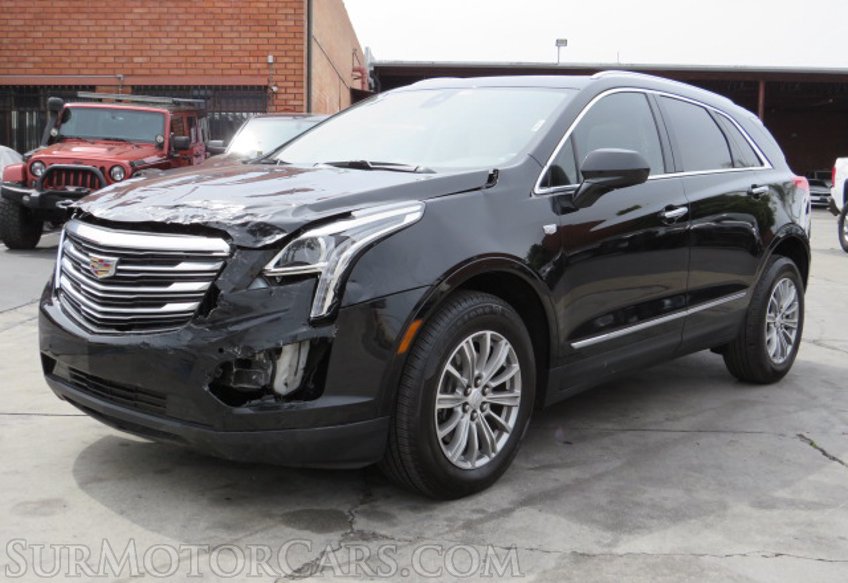 2017 Cadillac XT5 - Image 4