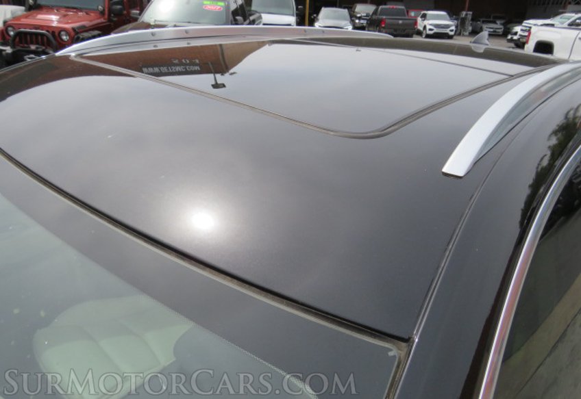 2017 Cadillac XT5 - Image 14