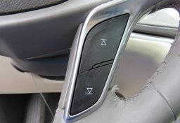 2017 Cadillac XT5 - Image 37