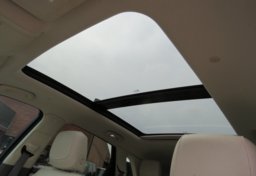 2017 Cadillac XT5 - Image 47