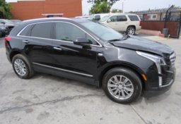 2017 Cadillac XT5 - Image 1